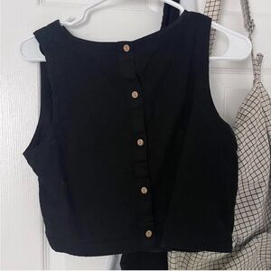 Old Navy Black Sleeveless Button-Front Tank
